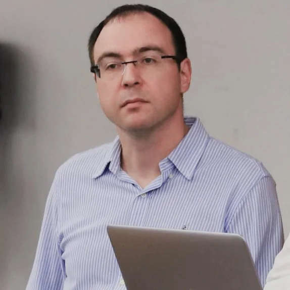 Дани Половец